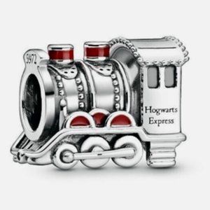 New Pandora Harry Potter Hogwarts Authentic  Express Train Charm Bead